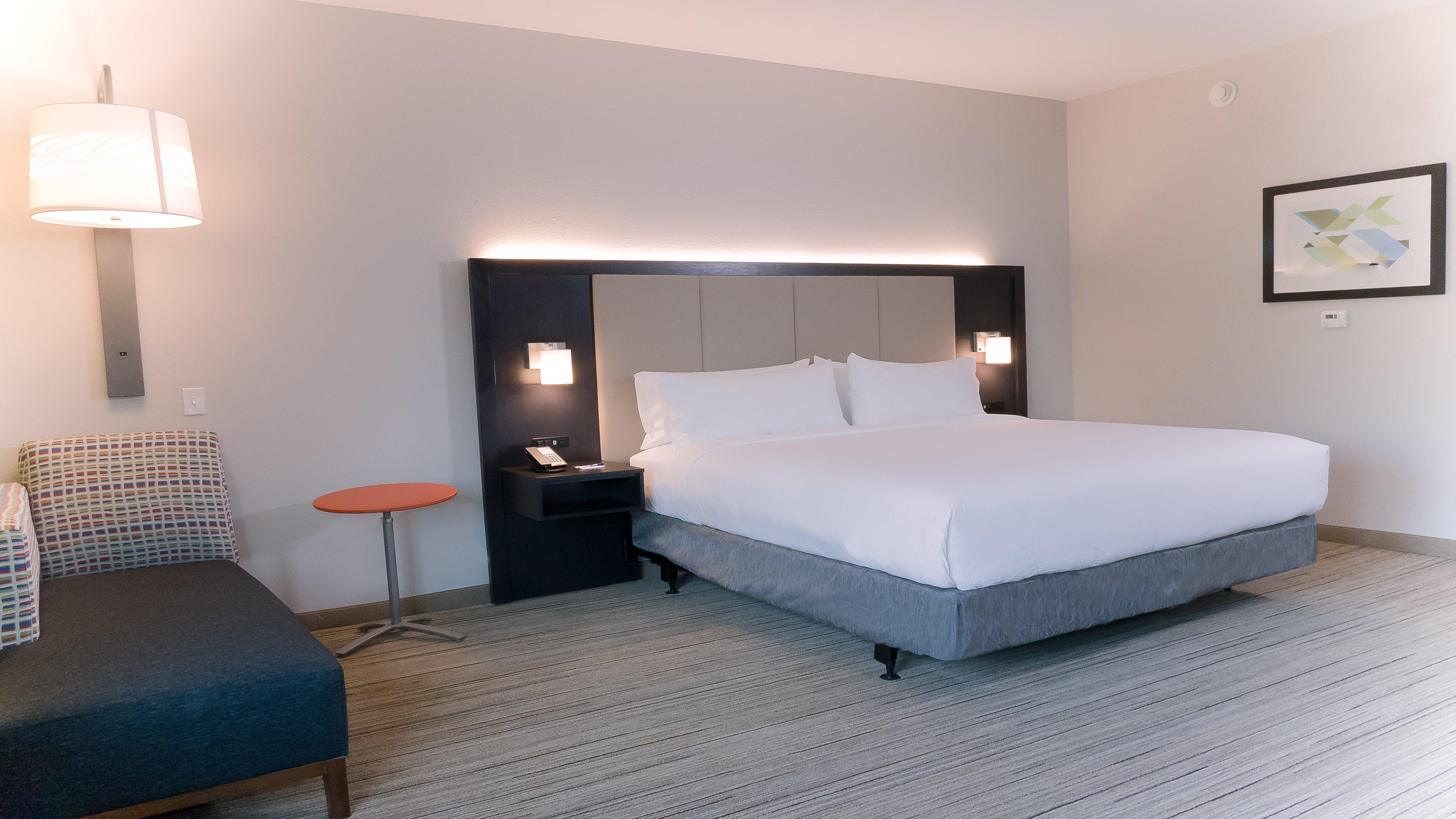 Holiday Inn Express & Suites - Tampa East - Ybor City By Ihg Buitenkant foto